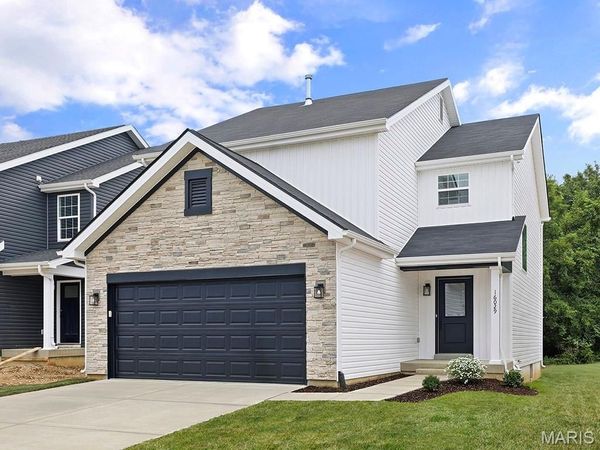 2 Fieldcrest at Oakshire , O'Fallon, MO 63385