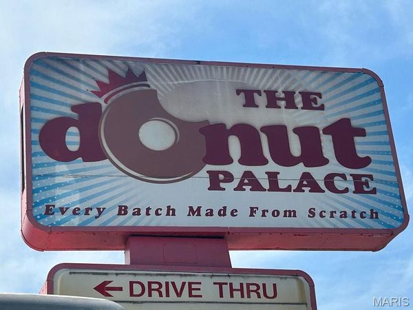 429 W Business Us Highway 60 , Dexter, MO 63841