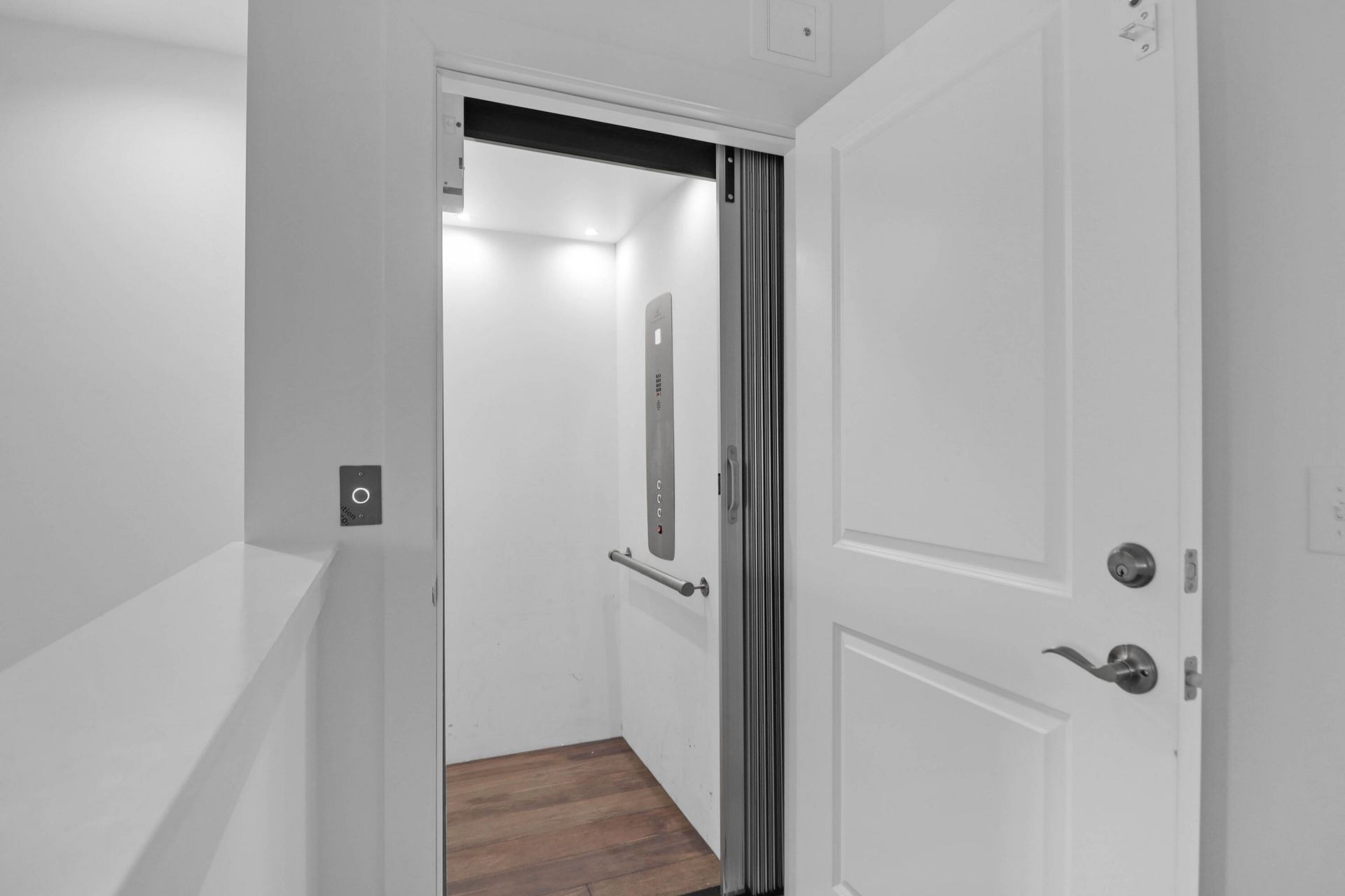 1201 Gatch Court Photo 17