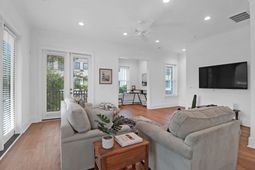 1201 Gatch Court photo 4