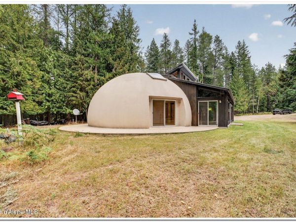 159 Tower RD, Naples, ID 83847