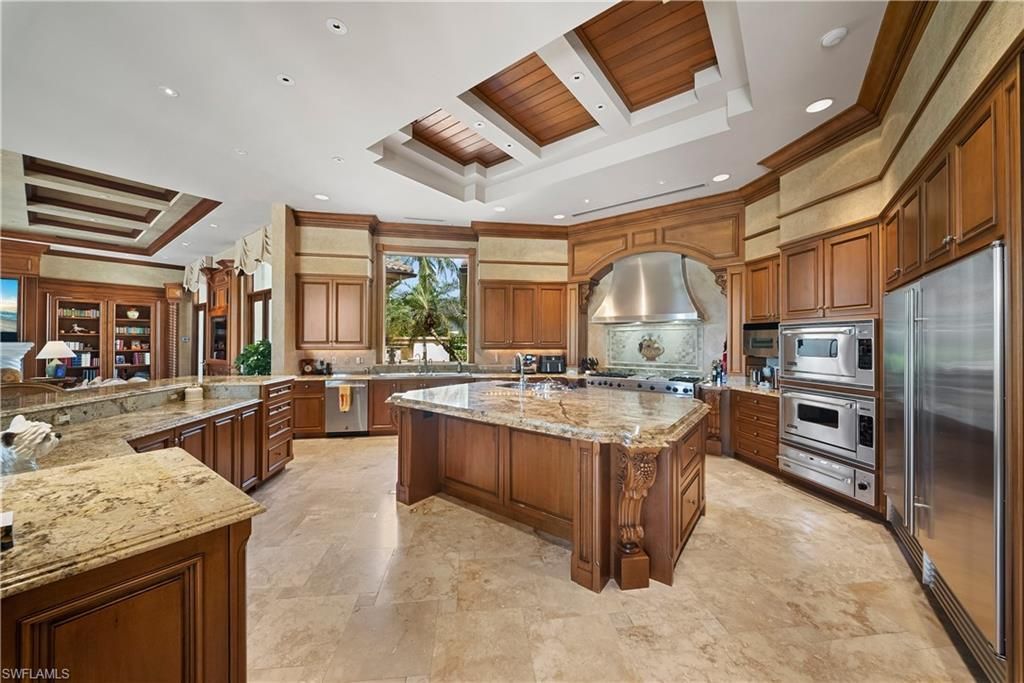 9663 Mashie Ct, Naples, FL 34108 Photo