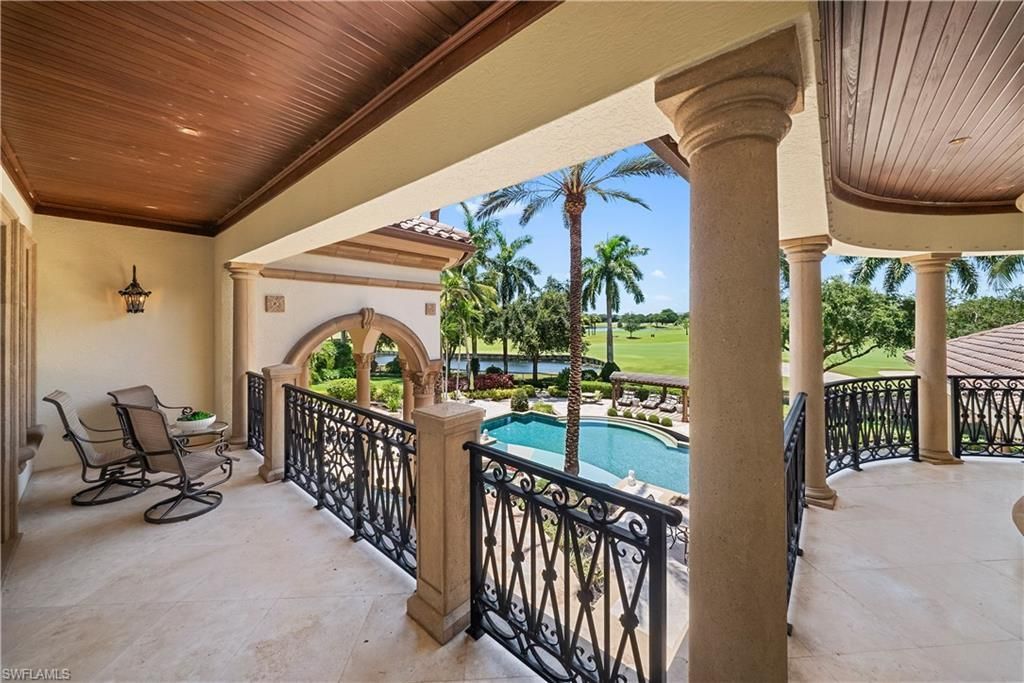 9663 Mashie Ct, Naples, FL 34108 Photo