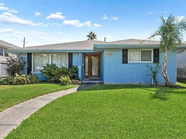 6939 ARGONNE Boulevard, New Orleans, LA 70124