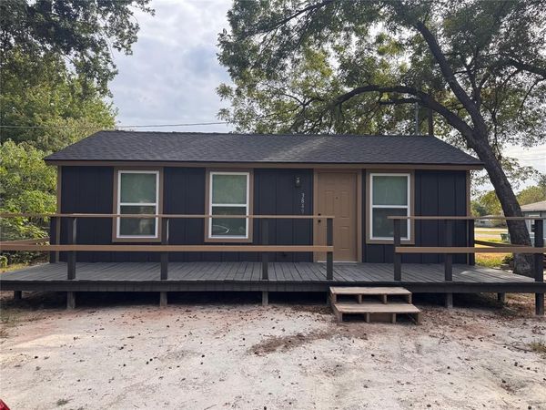 3849 Boquillas Circle, Granbury, TX 76048
