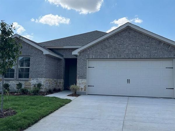 1316 Twisted Brook Drive, Josephine, TX 75135