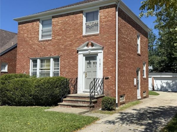 21871 Tracy Avenue , Euclid, OH 44123