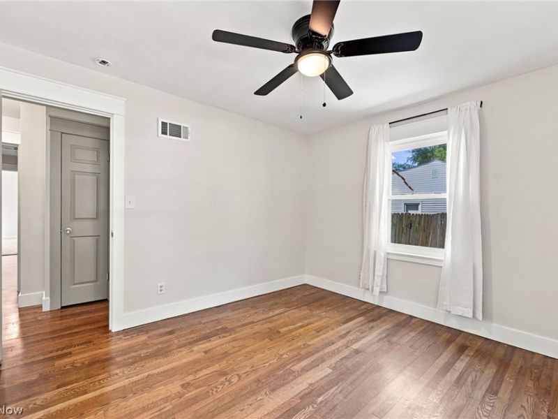 6024 Louis, North Olmsted, OH 44070 Photo 23