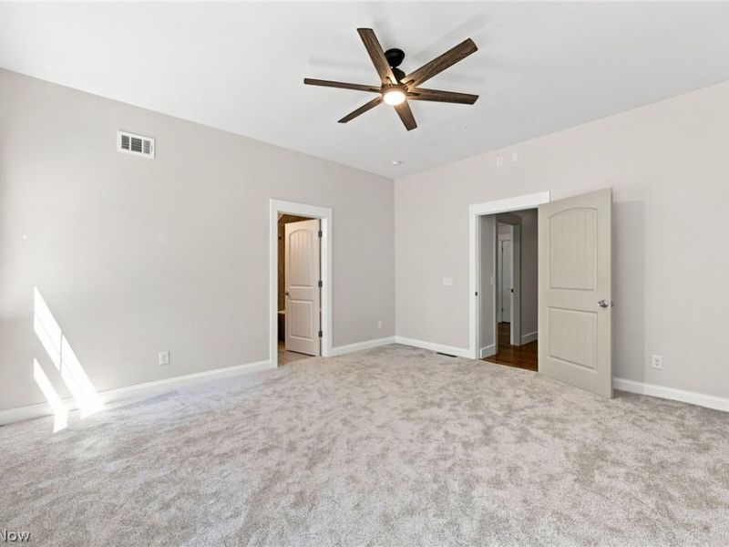 6024 Louis, North Olmsted, OH 44070 Photo 32