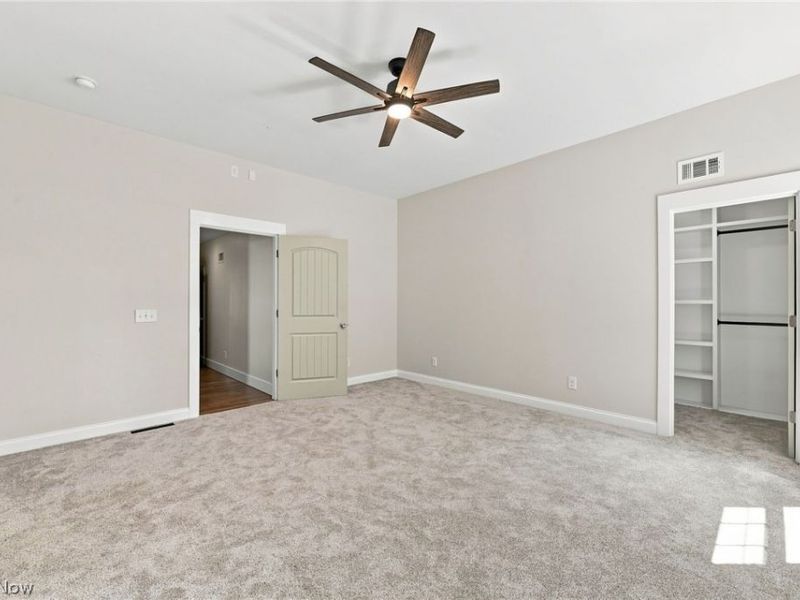 6024 Louis, North Olmsted, OH 44070 Photo 33