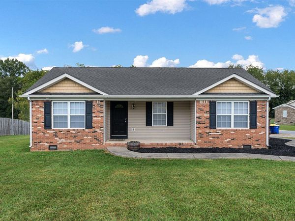 206 Molly Avenue , Franklin, KY 42134