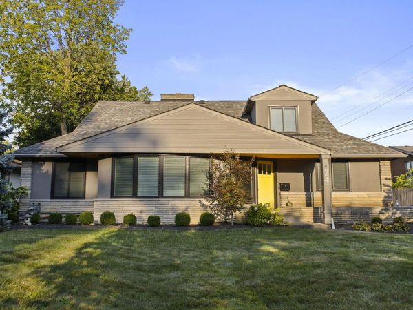 24 N Merkle Road, Bexley, OH 43209