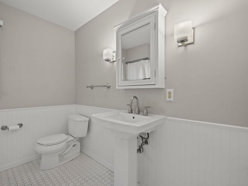 24 N Merkle Road, Bexley, OH 43209 Photo 43
