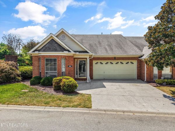 601 Applegate Lane, Farragut, TN 37934