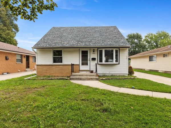 3420 S 81st STREET, Milwaukee, WI 53219