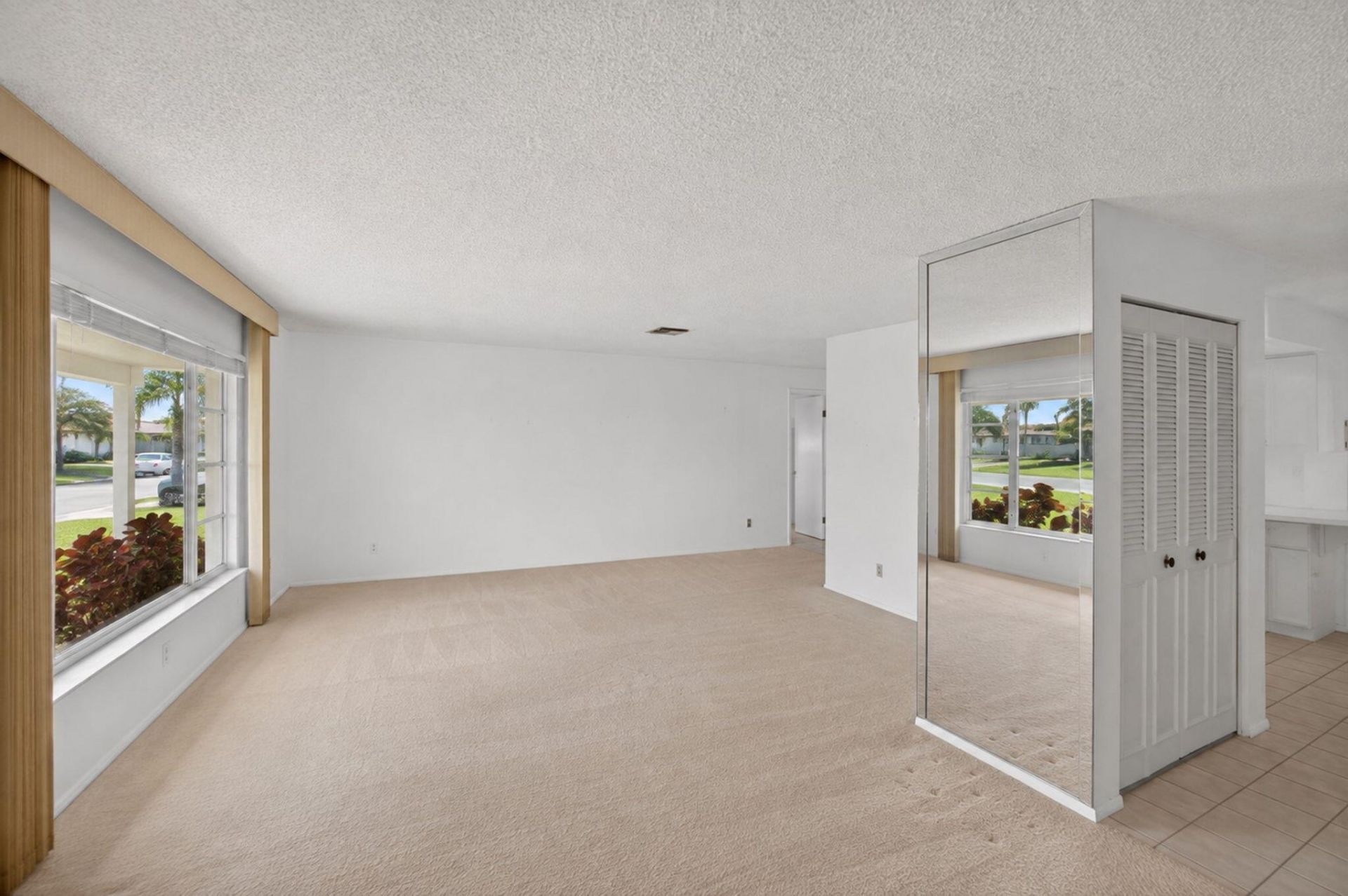 10304 NW 80th Drive, Tamarac, FL 33321 Photo