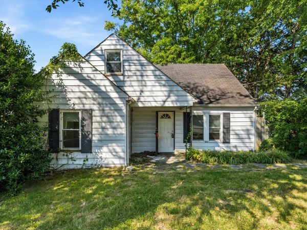 1904 N Dixie Ave , Cookeville, TN 38501