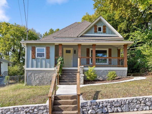 2008 Vine Street , Chattanooga, TN 37404