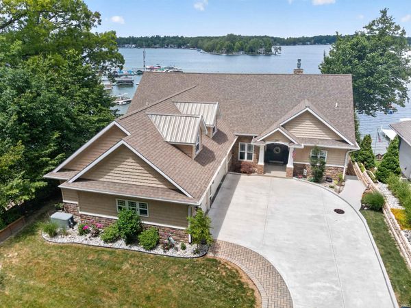 2980 W Shady Side CROOKED LAKE Road, Angola, IN 46703