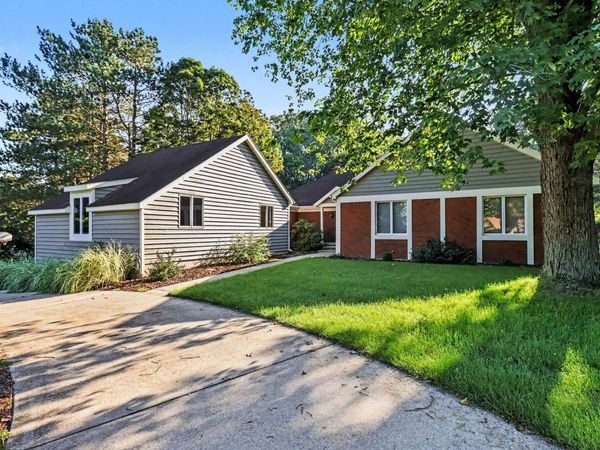 603 Beechwood Drive, Allegan, MI 49010