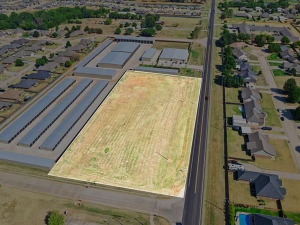 N Clear Springs Road, Mustang, OK 73064