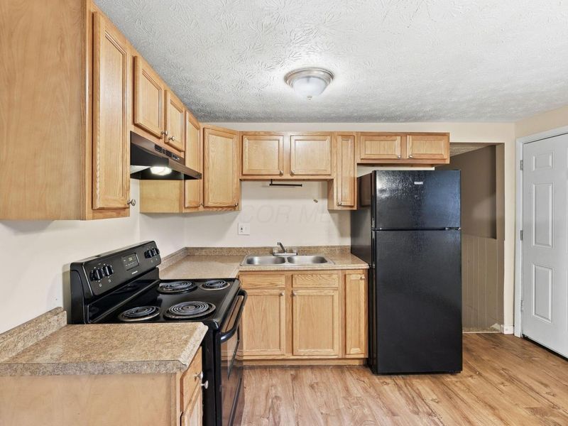 3313 Robin Hill Court E, Columbus, OH 43223 Photo 22