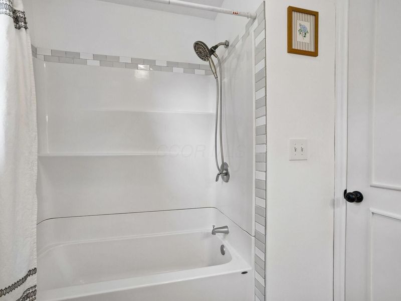 310 S Main, Croton, OH 43013 Photo 9