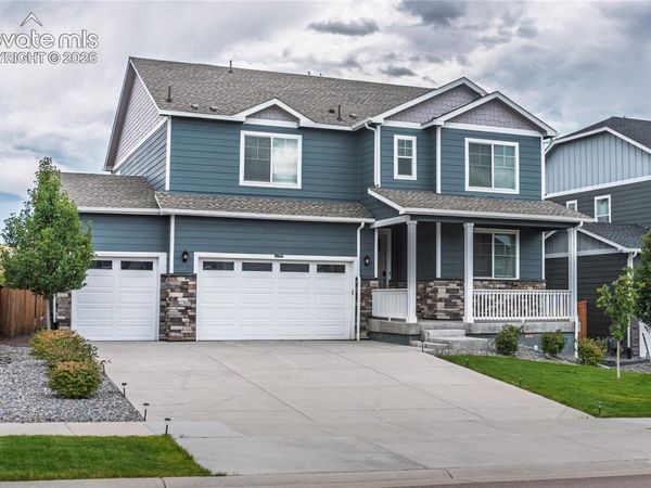 17308 Red Cosmos Point, Parker, CO 80134