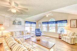 4386 Daphne Ln.  photo 4