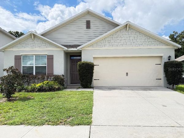 3741 CRIMSON CLOVER DRIVE , MOUNT DORA, FL 32757