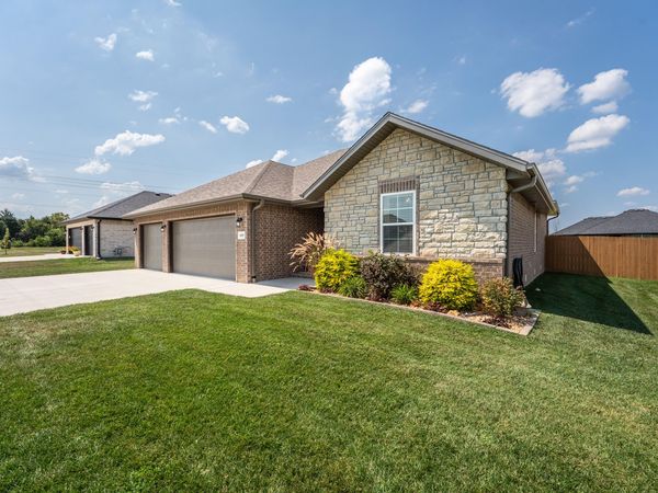 6089 S Canterbury Lane , Battlefield, MO 65619