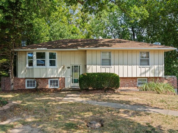 137 E Ritter Street , Republic, MO 65738