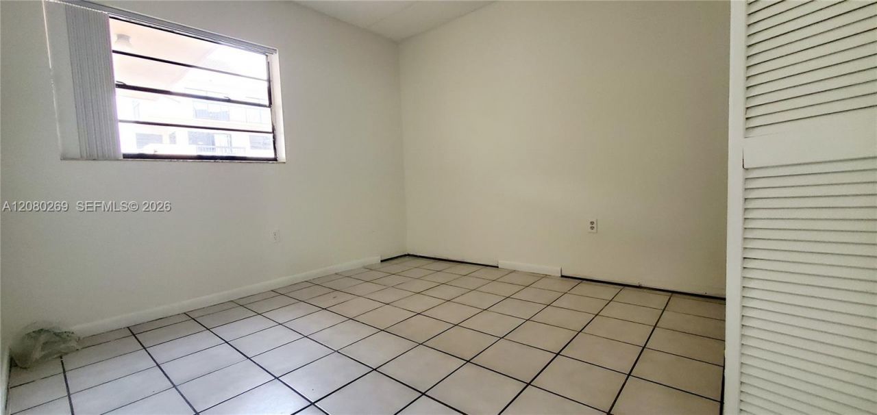 995 SW 84th Ave , Unit 218, Miami, FL 33144 Photo