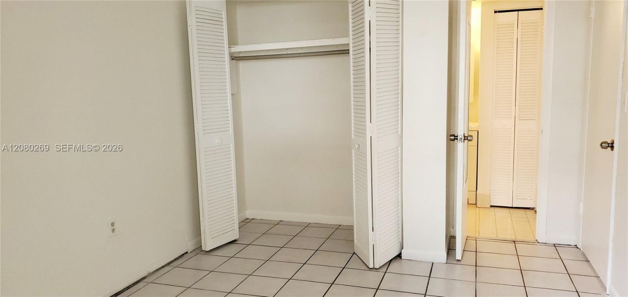 995 SW 84th Ave , Unit 218, Miami, FL 33144 Photo