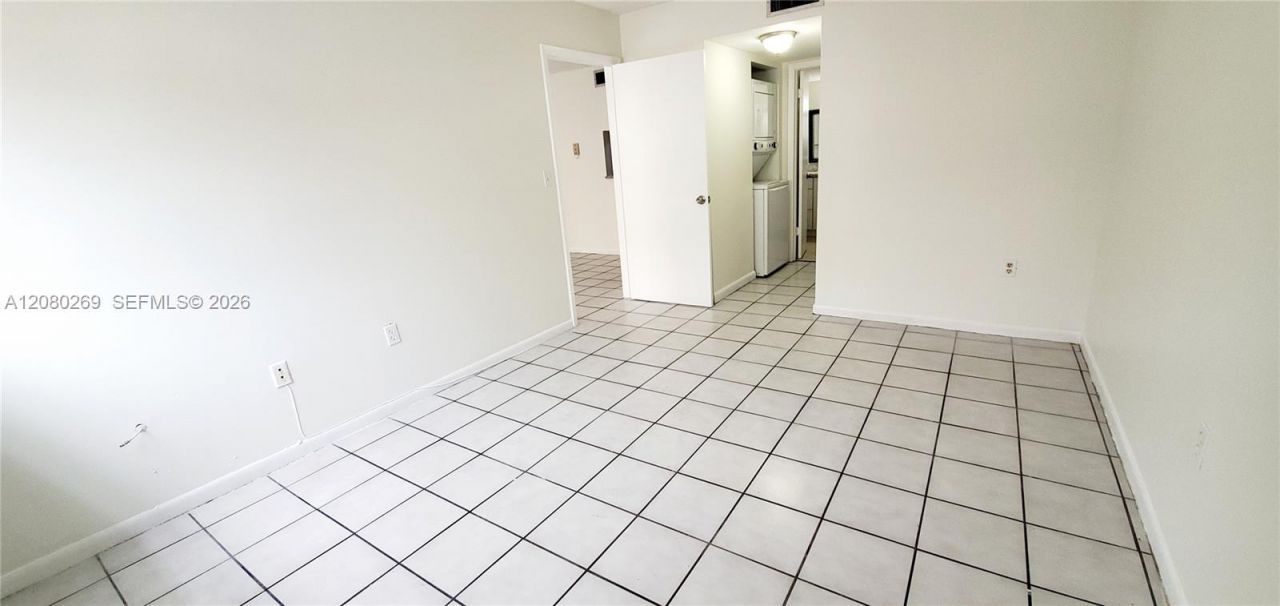 995 SW 84th Ave , Unit 218, Miami, FL 33144 Photo