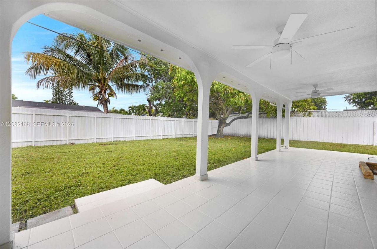 12010 SW 177th Ter , Miami, FL 33177 Photo