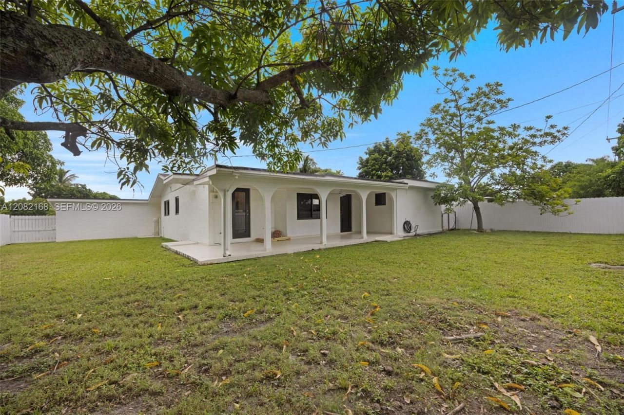 12010 SW 177th Ter , Miami, FL 33177 Photo