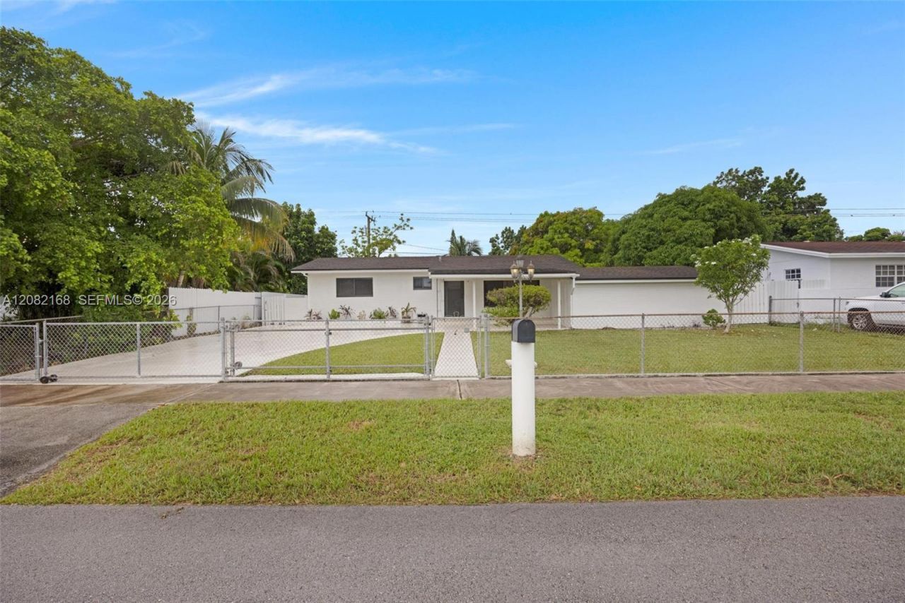12010 SW 177th Ter , Miami, FL 33177 Photo