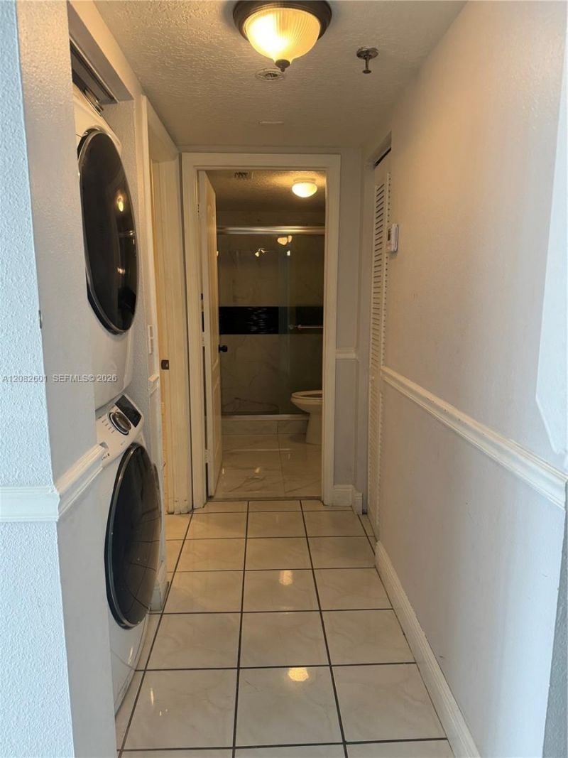 8380 NW 103rd St , Unit 105G, Hialeah Gardens, FL 33016 Photo