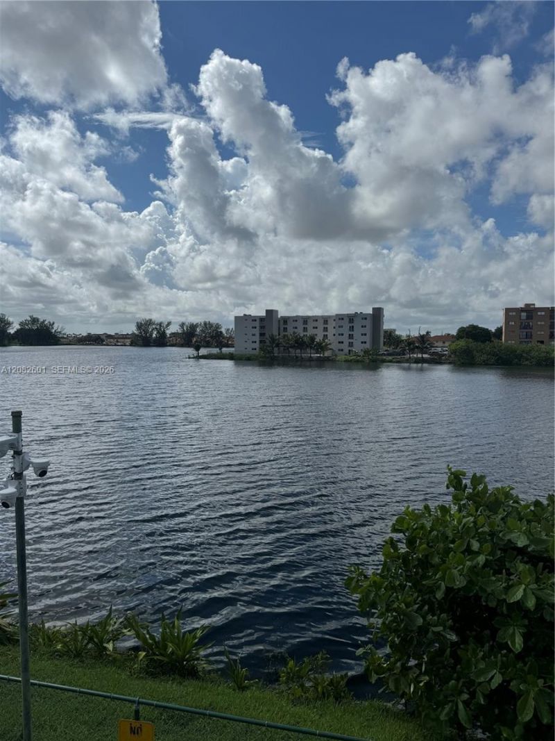 8380 NW 103rd St , Unit 105G, Hialeah Gardens, FL 33016 Photo