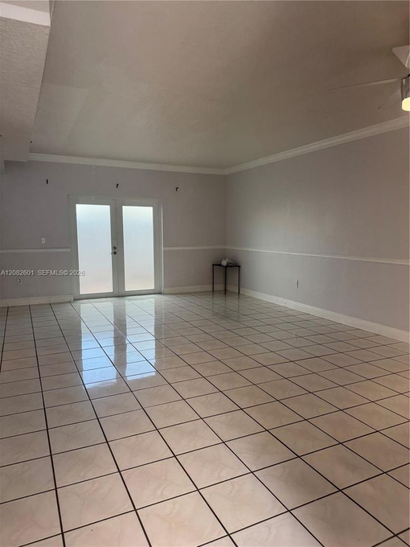 8380 NW 103rd St , Unit 105G, Hialeah Gardens, FL 33016 Photo
