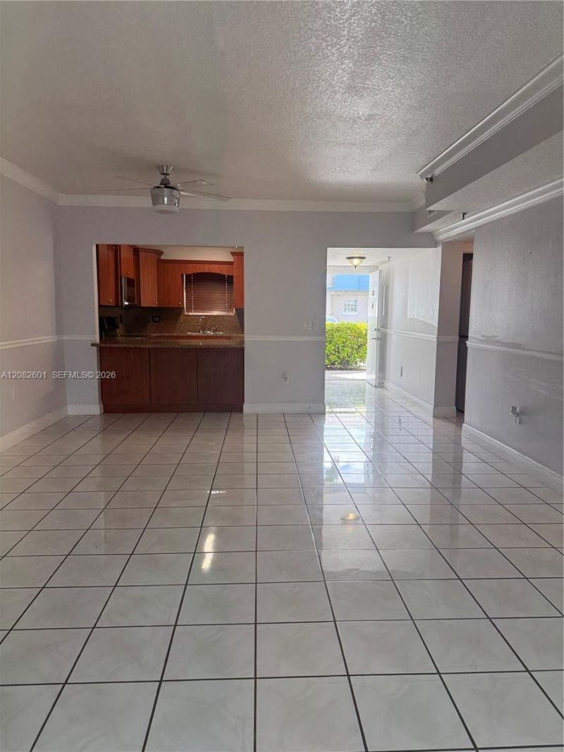 8380 NW 103rd St , Unit 105G, Hialeah Gardens, FL 33016 Photo