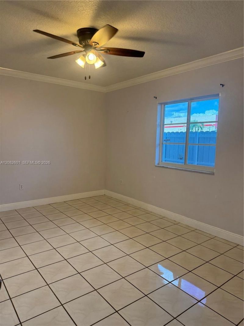 8380 NW 103rd St , Unit 105G, Hialeah Gardens, FL 33016 Photo