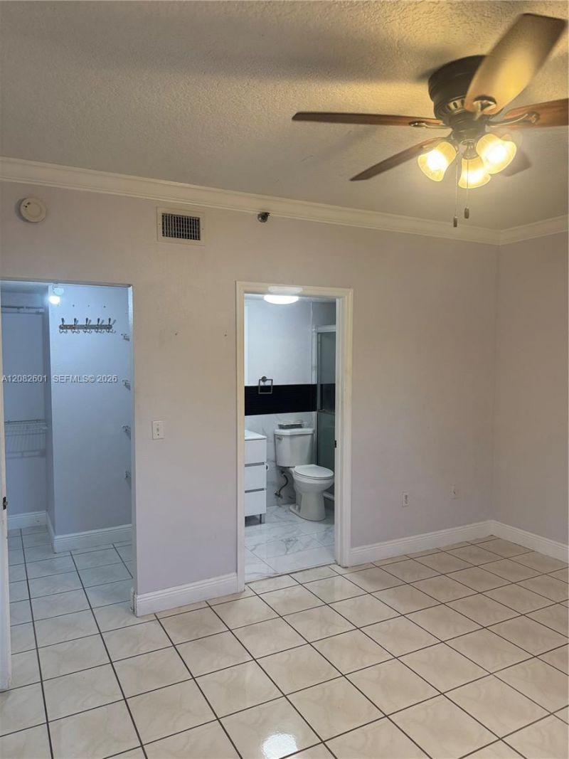 8380 NW 103rd St , Unit 105G, Hialeah Gardens, FL 33016 Photo
