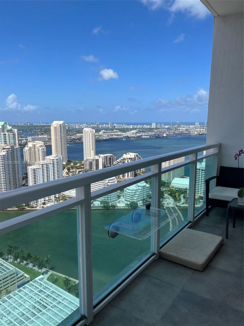 950 Brickell Bay Dr , Unit 4908, Miami, FL 33131 Photo