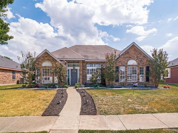 7914 Coastway Drive, Rowlett, TX 75088