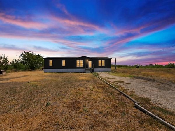 3208 NE County Rd 0200 , Powell, TX 75153