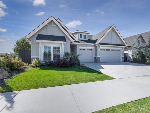 1733 E Mount Maria St, Meridian, ID 83642