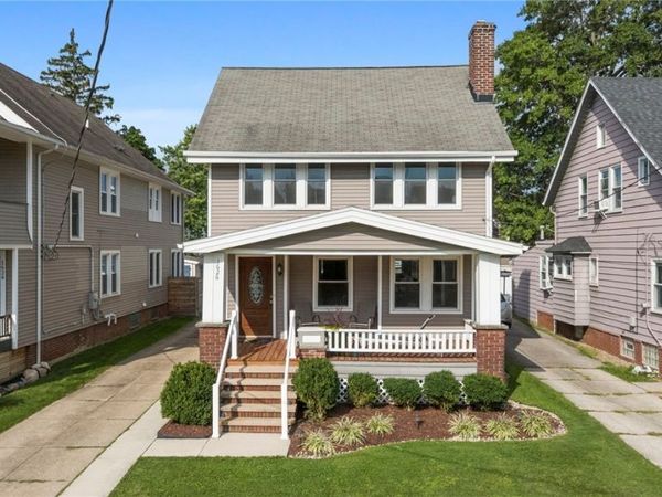 1626 Wagar Avenue , Lakewood, OH 44107