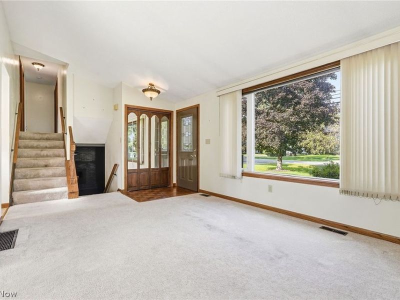 5489 Young Road, Stow, OH 44224 Photo 10